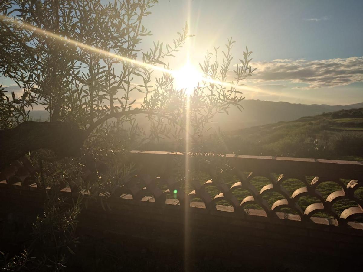 La Tana Di Luna Adrano Buitenkant foto